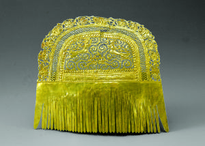 唐伎樂飛天紋金櫛 唐伎樂飛天紋金櫛