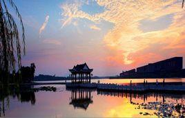 松湖煙雨 松湖煙雨