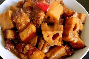 蓮藕炆花腩 蓮藕炆花腩