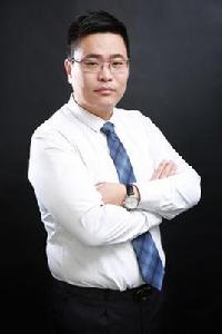 畢恭[易絢網創始人]