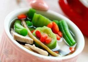 綠豆絲瓜護肝湯 綠豆絲瓜護肝湯