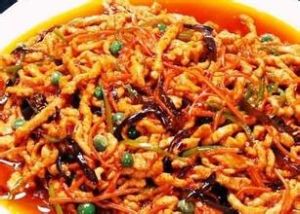 魚香肉絲冬粉煲 魚香肉絲冬粉煲