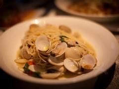 汁焗蜆肉蘑菇天使面 汁焗蜆肉蘑菇天使面