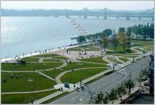 鴨綠江公園全景