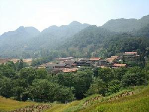 中南峰自然村 中南峰自然村