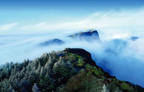 峨眉山