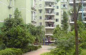 寶成公寓 寶成公寓