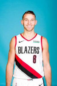 尼克·斯陶斯卡斯 尼克·斯陶斯卡斯