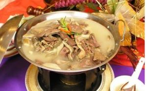 蒙古燉羊雜 蒙古燉羊雜