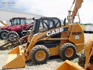 凱斯SR250滑移裝載機