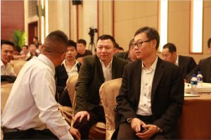 就二手車行業問題交談