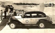 1935年型號為DH86的旅客到達機場
