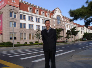 華東理工大學周祥山教授