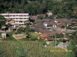 三台村[雲南省曲靖市富源縣墨紅鎮三台村]