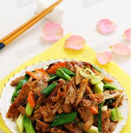 青蒜炒鴨肉 青蒜炒鴨肉