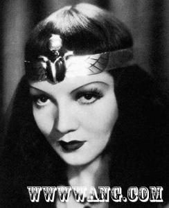 克勞德特&middot;科爾伯特