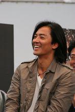 至少還有我[鄭伊健演唱歌曲]