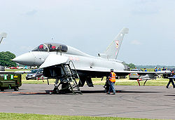 （圖）颱風戰機T.1雙座在英國空軍