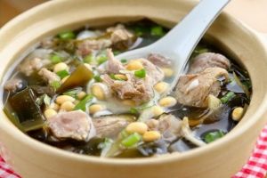 黃豆蔬菜排骨湯 黃豆蔬菜排骨湯