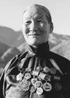 戎冠秀[中共黨員]