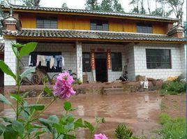 向陽村[雲南省楚雄南華縣沙橋鎮向陽村]