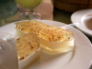 芝麻桂花涼糕 芝麻桂花涼糕