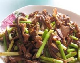 蚝豉燜豬肚 蚝豉燜豬肚