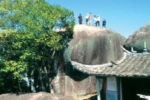 馬背峰、情人谷