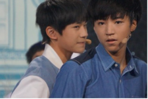 蜜汁微笑 蜜汁微笑