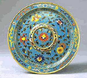 掐絲琺瑯纏枝花卉紋盞托 掐絲琺瑯纏枝花卉紋盞托