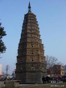 黃梅亂石塔 黃梅亂石塔