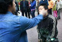 康毅[行為藝術家、策劃人]