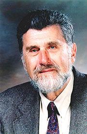 埃里奧特·阿倫森 埃里奧特·阿倫森