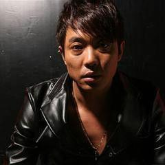 放飛夢想[黑龍演唱的歌曲]