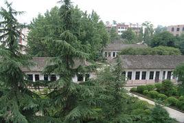 蓬安縣錦屏中學 蓬安縣錦屏中學