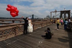 紐約布魯克林大橋迎來130周年紀念日