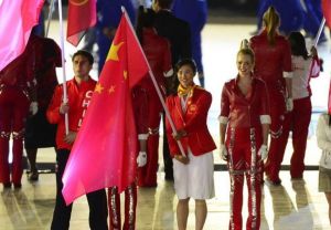 倫敦奧運閉幕式上，擔任中國旗手