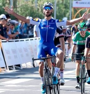 費爾南多·加維利亞 費爾南多·加維利亞