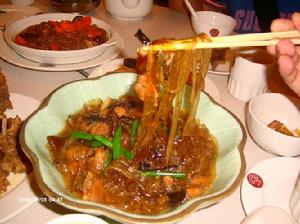 有關小雞燉粉條雜圖