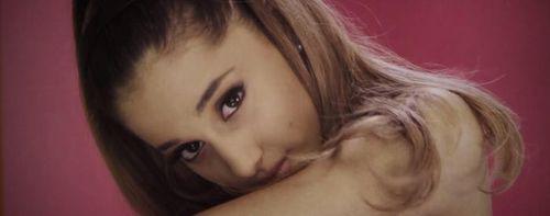 problem[愛莉安娜·格蘭德/Iggy Azalea合作歌曲]