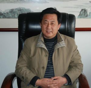 於忠國[煙臺市舒馳客車有限責任公司董事長兼總經理]