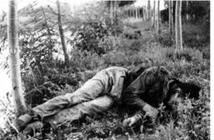 凌國梁被擊斃時場景