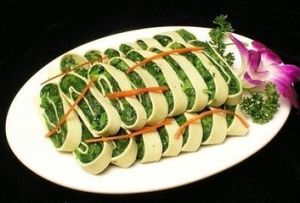 菠菜豆腐卷 菠菜豆腐卷