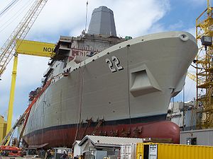 聖迭戈號兩棲船塢運輸艦 (LPD-22) (USS San Diego (LPD-22)) 是聖安尼奧級兩棲船塢運輸艦系列的第6艘，也是以加利福尼亞州聖迭戈命名的第4艘美國海軍艦艇。關於其他同名艦艇請參閱聖迭戈號。經歷  命名 1 June 2006 安龍骨 23 May 2007 下水 2009年（預計） 服役 2010年（預計） 狀態 建造中 技術參數 排水量 25,000噸（滿載） 長 208.5米 橫樑 31.9米 吃水 7米 動力 4台柯爾特-皮爾斯蒂克柴油發動機2軸40,000馬力 航速 22節 航程  定員 28名軍官和333名船員 武器 2門30mm口徑巨蝮II加農炮2門RIM-116拉姆飛彈發射架 艦載機 4架CH-46海騎士直升機或2架MV-22魚鷹 登入艇