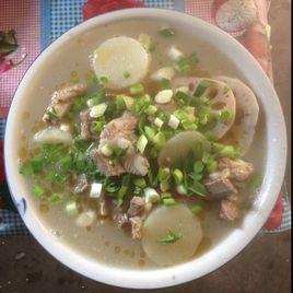 山藥蓮藕湯 山藥蓮藕湯