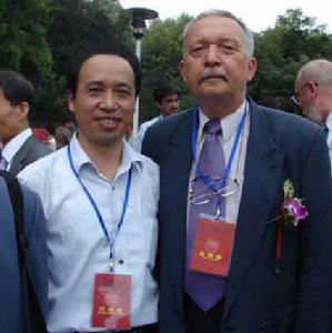 劉雲峰主席與上海合作組織副秘書長扎哈羅夫