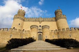 曼薩納雷斯城堡 曼薩納雷斯城堡