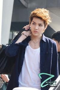 exo_kris