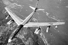 載彈的航空中B47