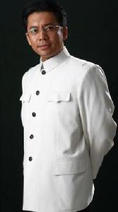 （圖）何政軍飾馬建成